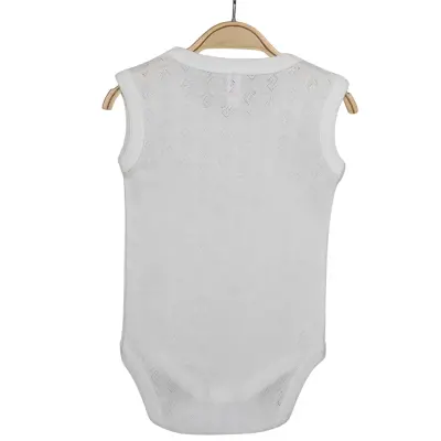 Hvc Bebek Atlet Body Jakarlı Küp Desenli Ekru (1)