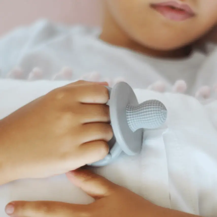 Oioi Gummy Silikon Diş Kaşıyıcı 3+ Ay Pinky Pink - 3