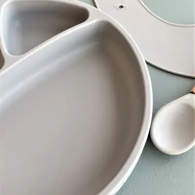 OiOi Porsiyon Vakumlu Mama Tabağı Powder Grey - 10