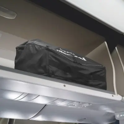 Peg Perego Volo Ultra Hafif Kompakt Kabin Bebek Arabası True Black - 9